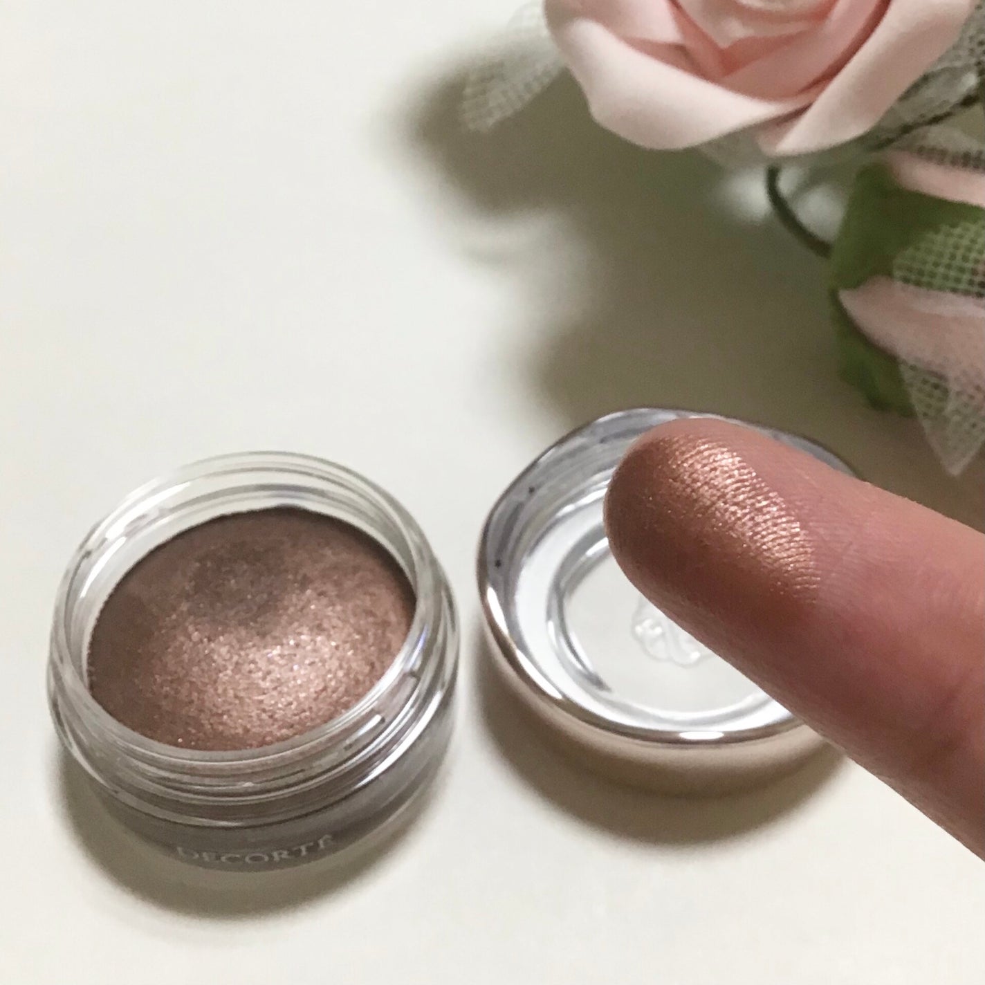 アイグロウジェム スキンシャドウ/DECORTÉ/ジェル・クリームアイシャドウを使ったクチコミ(2枚目)