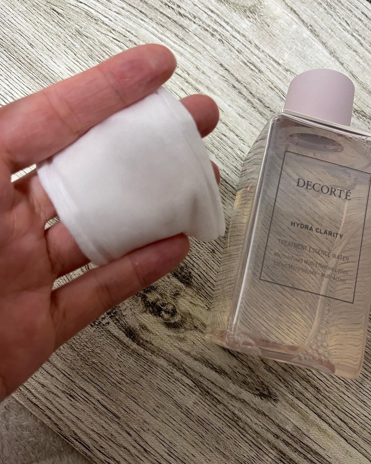 イドラクラリティ 薬用 トリートメント エッセンス ウォーター/DECORTÉ/化粧水を使ったクチコミ(4枚目)