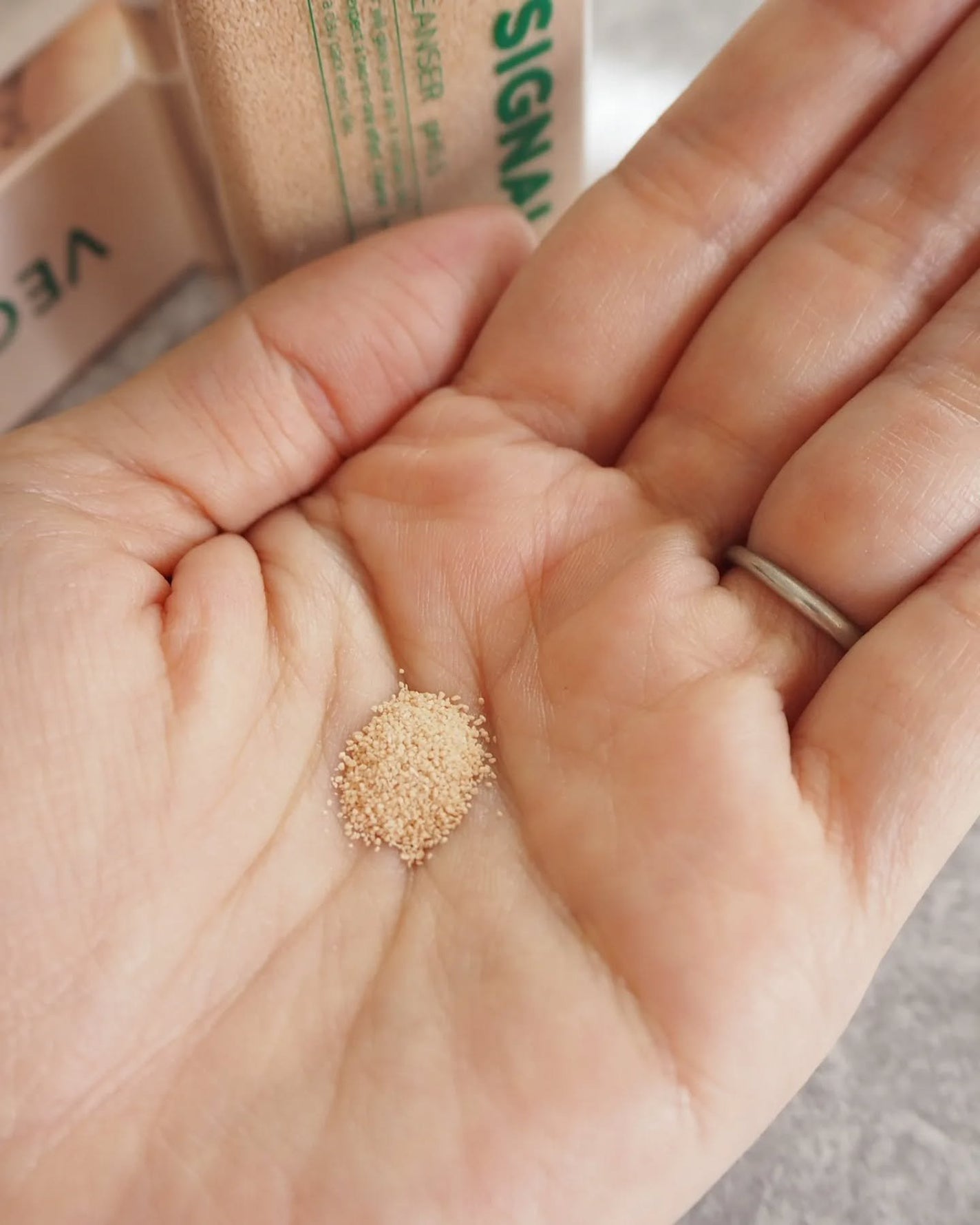 ピンククレイ酵素クレンザー/SKIN SIGNAL/洗顔パウダーを使ったクチコミ(3枚目)