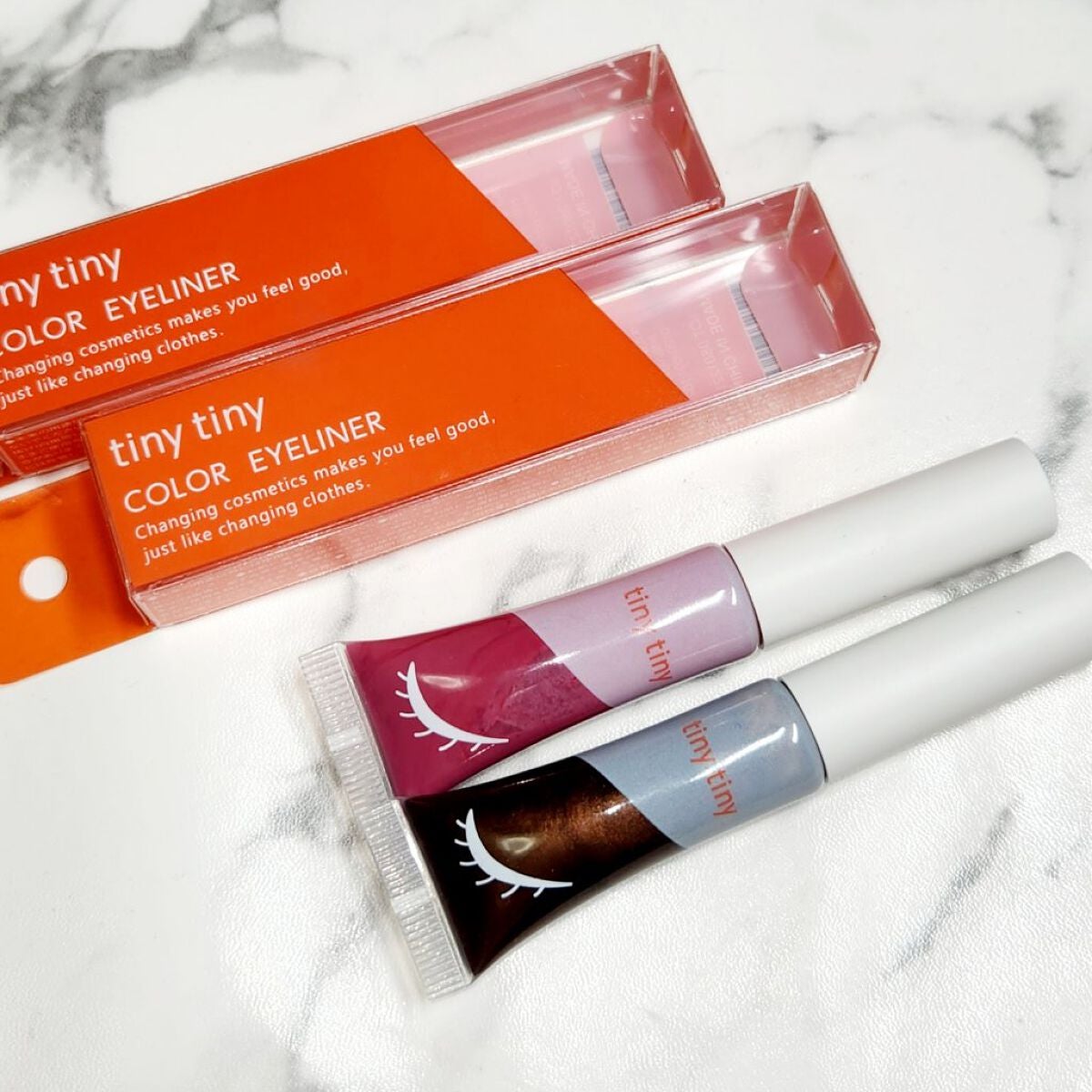 カラーアイライナー/tiny tiny/リキッドアイライナーを使ったクチコミ(1枚目)