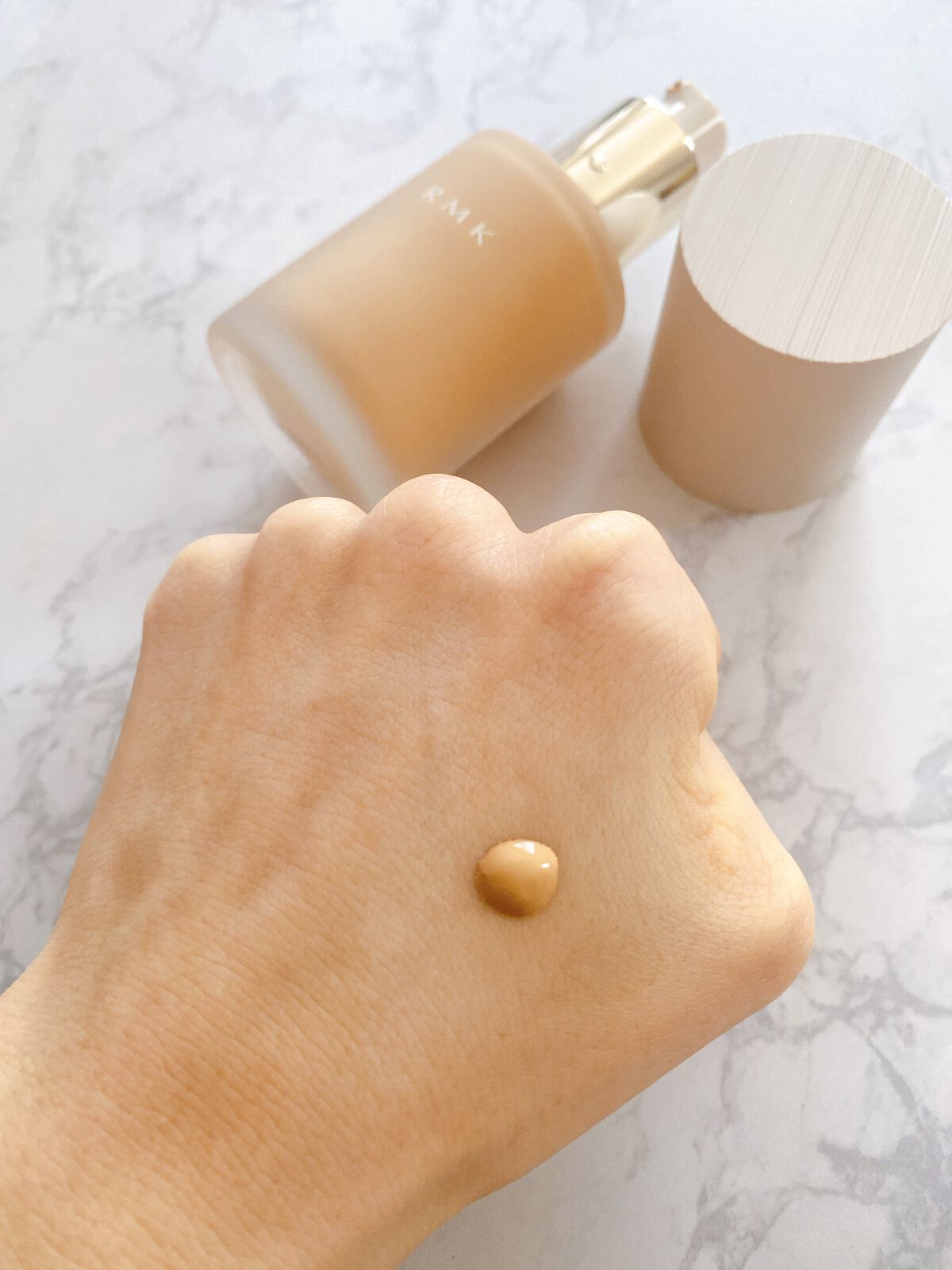 RMK リクイドファンデーション フローレスカバレッジ/RMK/リキッドファンデーションを使ったクチコミ（3枚目）