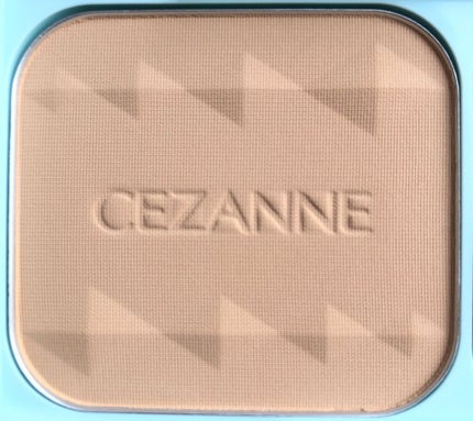 UVファンデーション EXプラス/CEZANNE/パウダーファンデーションを使ったクチコミ(2枚目)