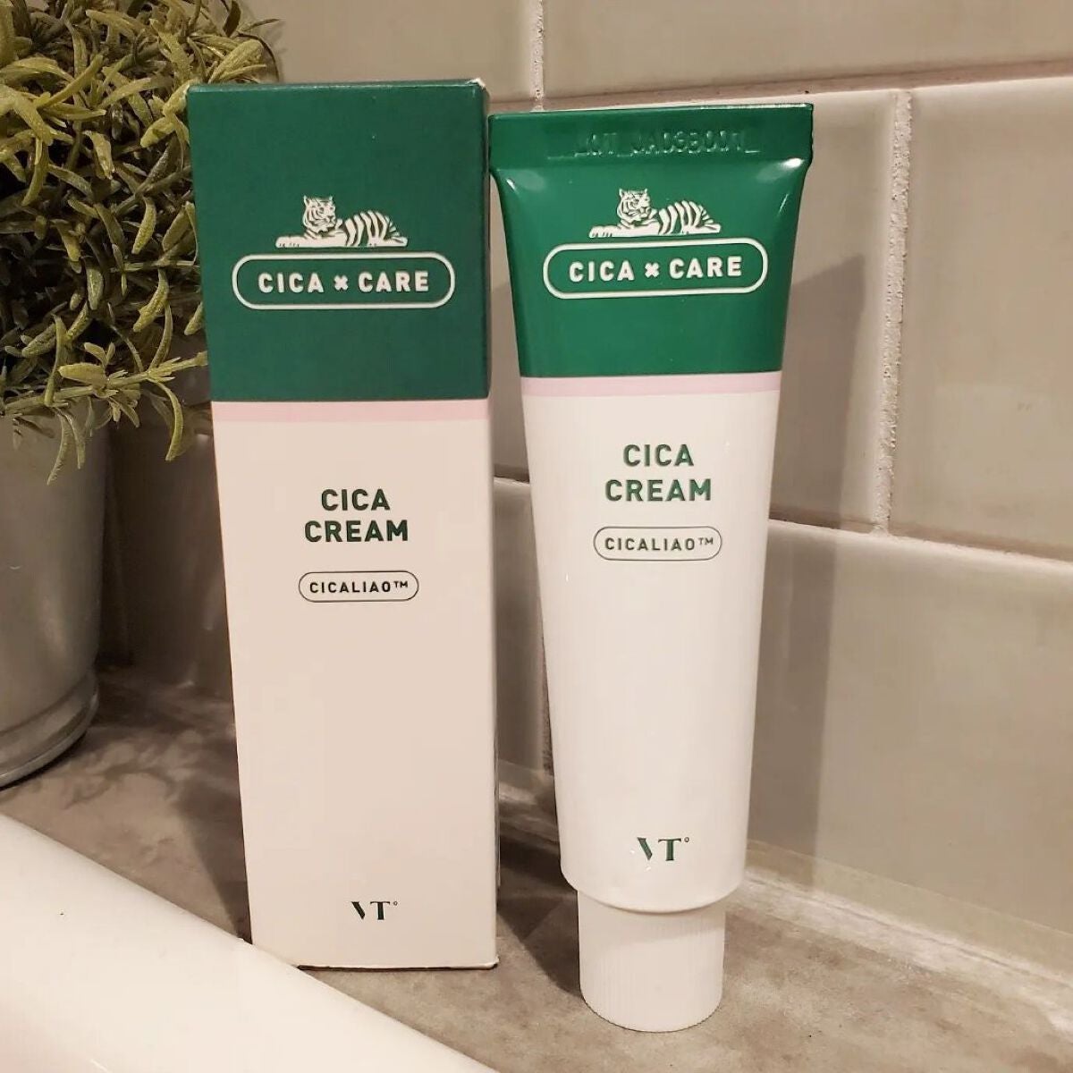 yuuuu.aki on LIPS 「こんばんは😊💓毎日暑くて大変🌞💦スキンケアもさっぱりとしたもの..」(1枚目)