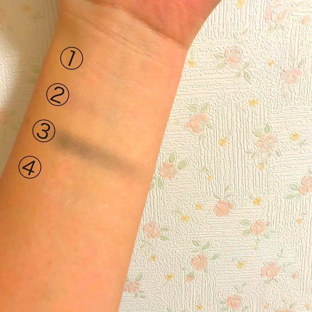 エルファー パールインアイシャドウ/DAISO/アイシャドウパレットを使ったクチコミ（3枚目）