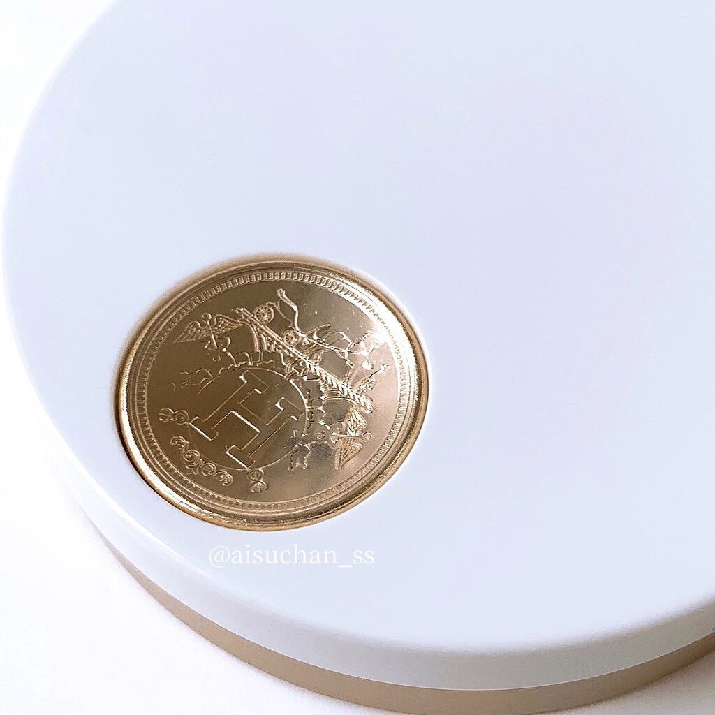 プードル オルフェーヴル フェイス&アイ イルミネイティングパウダー/エルメス/プレストパウダーを使ったクチコミ(6枚目)