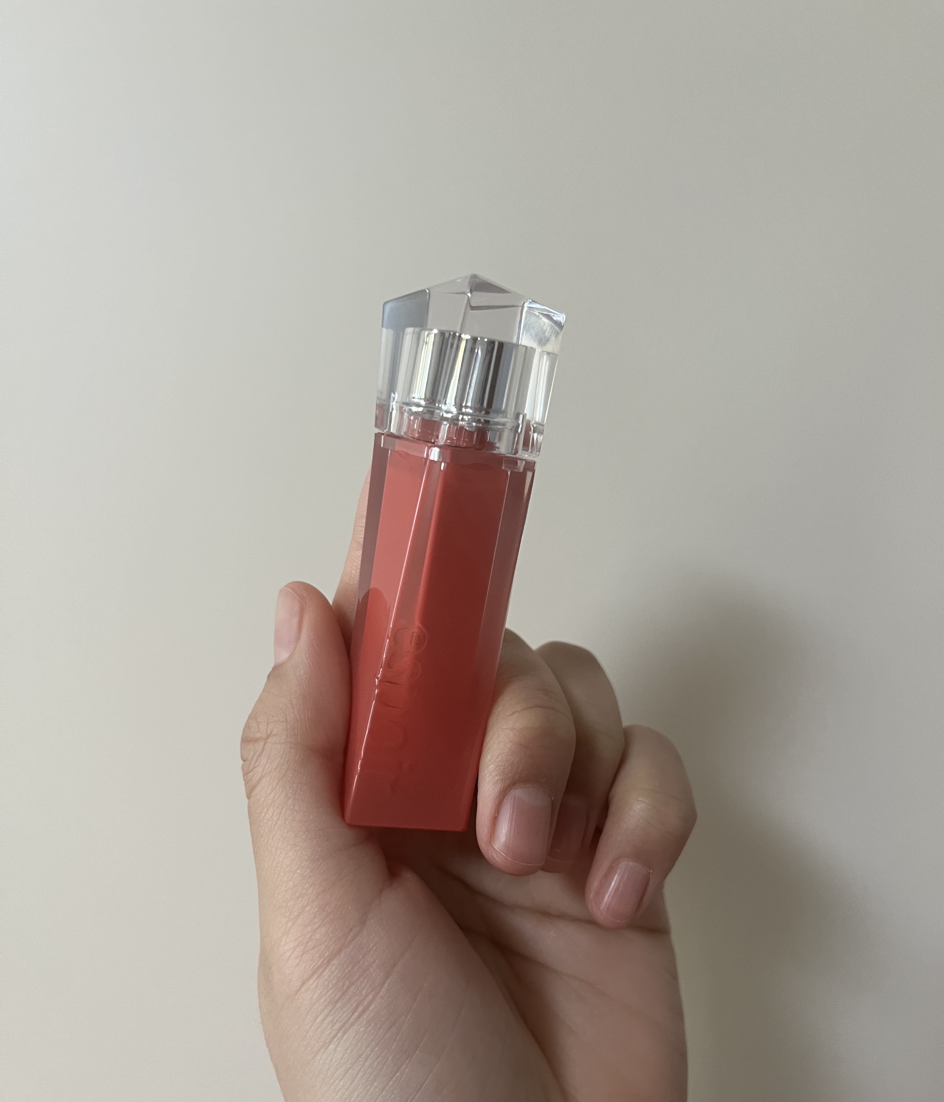 クチュールリップティントグレイズ オッドコーラル/espoir/リップティントを使ったクチコミ（2枚目）