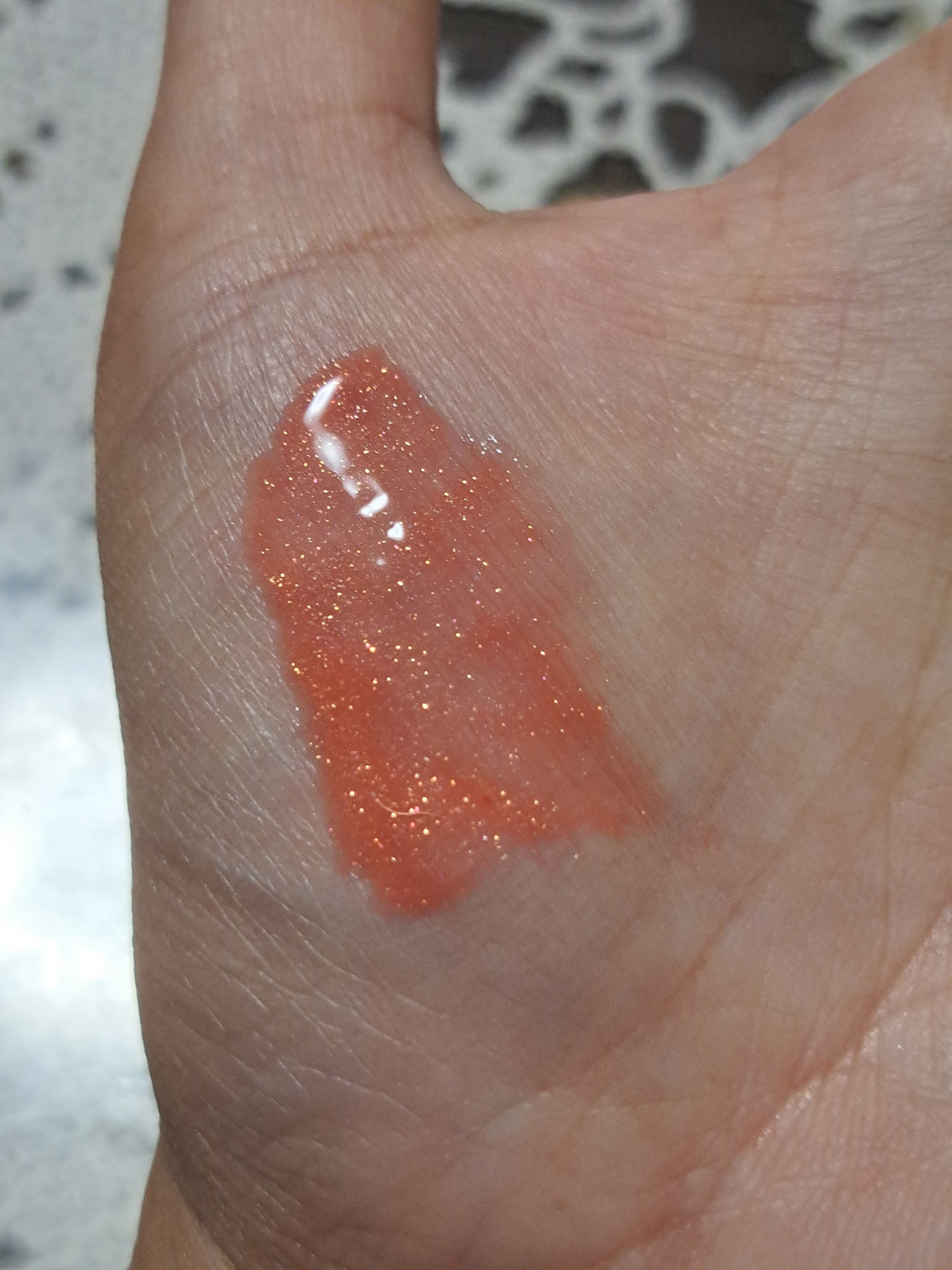 Dior　ADDICTION　リップグロス643へ Dior ディオール アディクト ステラー グロス 643