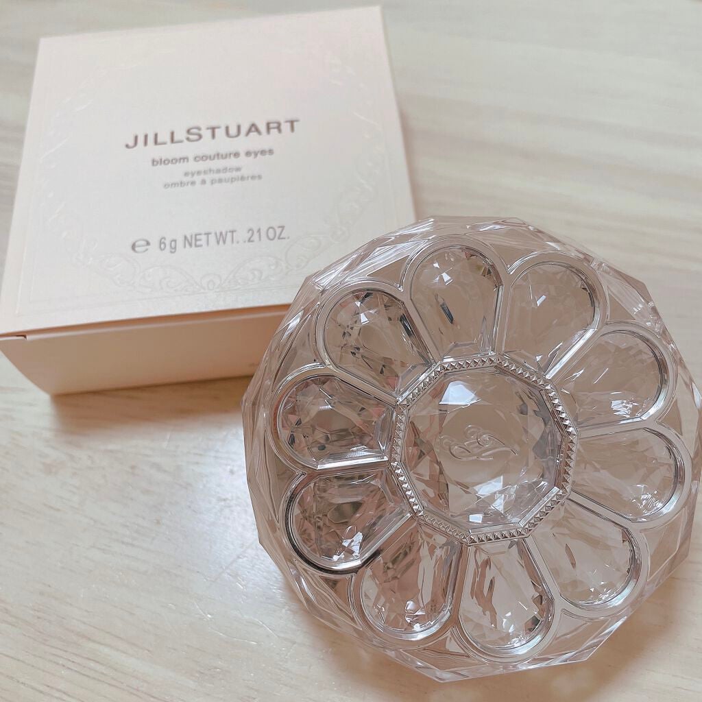 ジルスチュアート ブルームクチュール アイズ/JILL STUART/アイシャドウパレットを使ったクチコミ(1枚目)