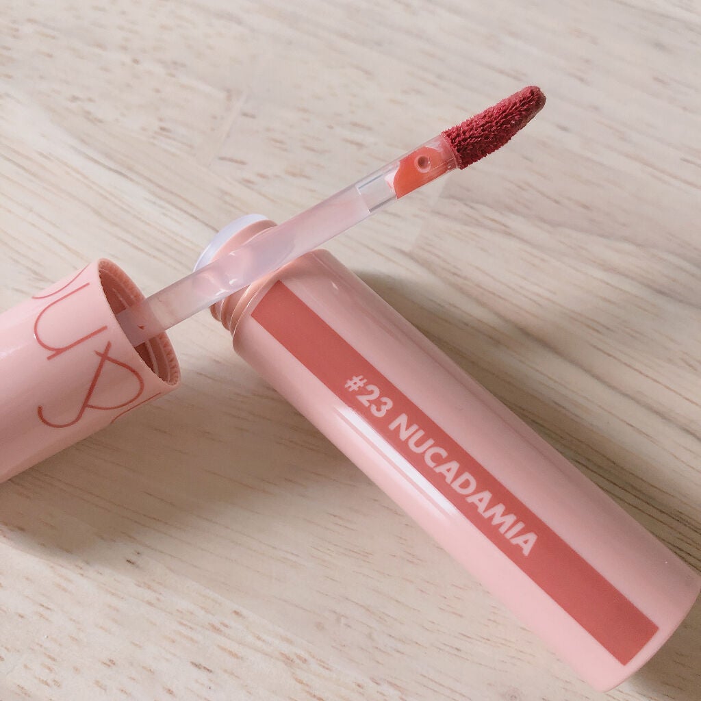 ジューシーラスティングティント/rom&nd/リップティントを使ったクチコミ(1枚目)