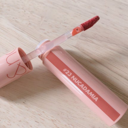 ジューシーラスティングティント/rom&nd/リップティントを使ったクチコミ(1枚目)