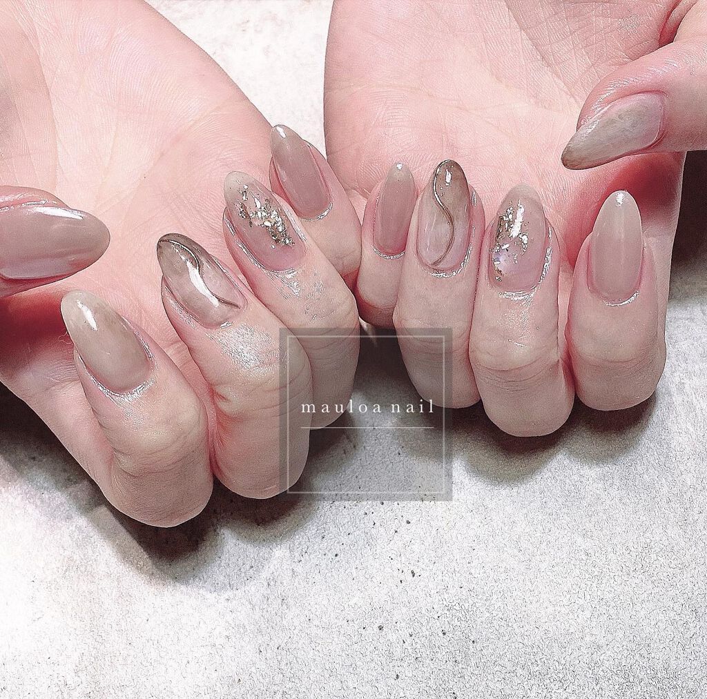 mauloa_nail on LIPS 「・ ニュアンスネイル🤍いつもありがとうございます✨🥰・ネイルや..」(1枚目)