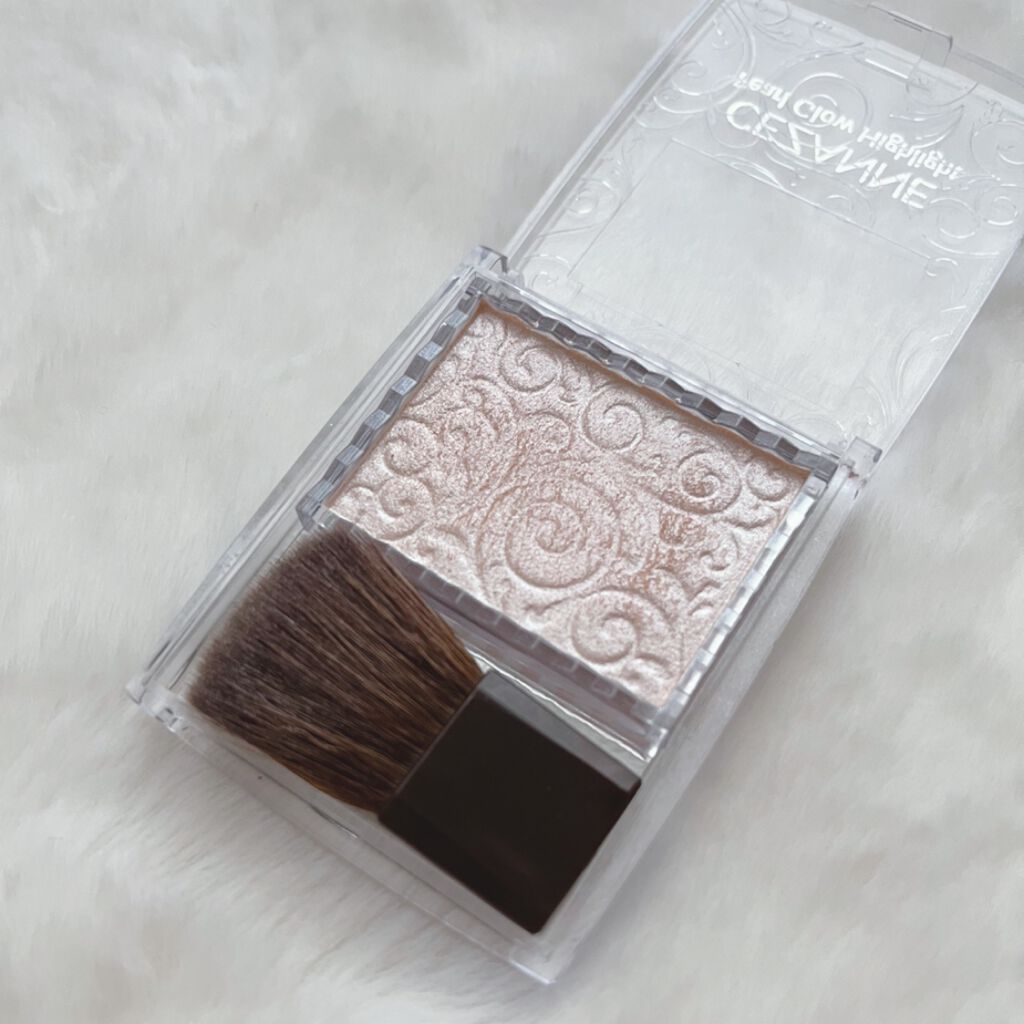 パールグロウハイライト/CEZANNE/パウダーハイライトを使ったクチコミ（2枚目）