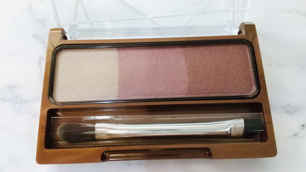 ノーズ＆アイブロウパウダー/CEZANNE/パウダーアイブロウを使ったクチコミ（3枚目）