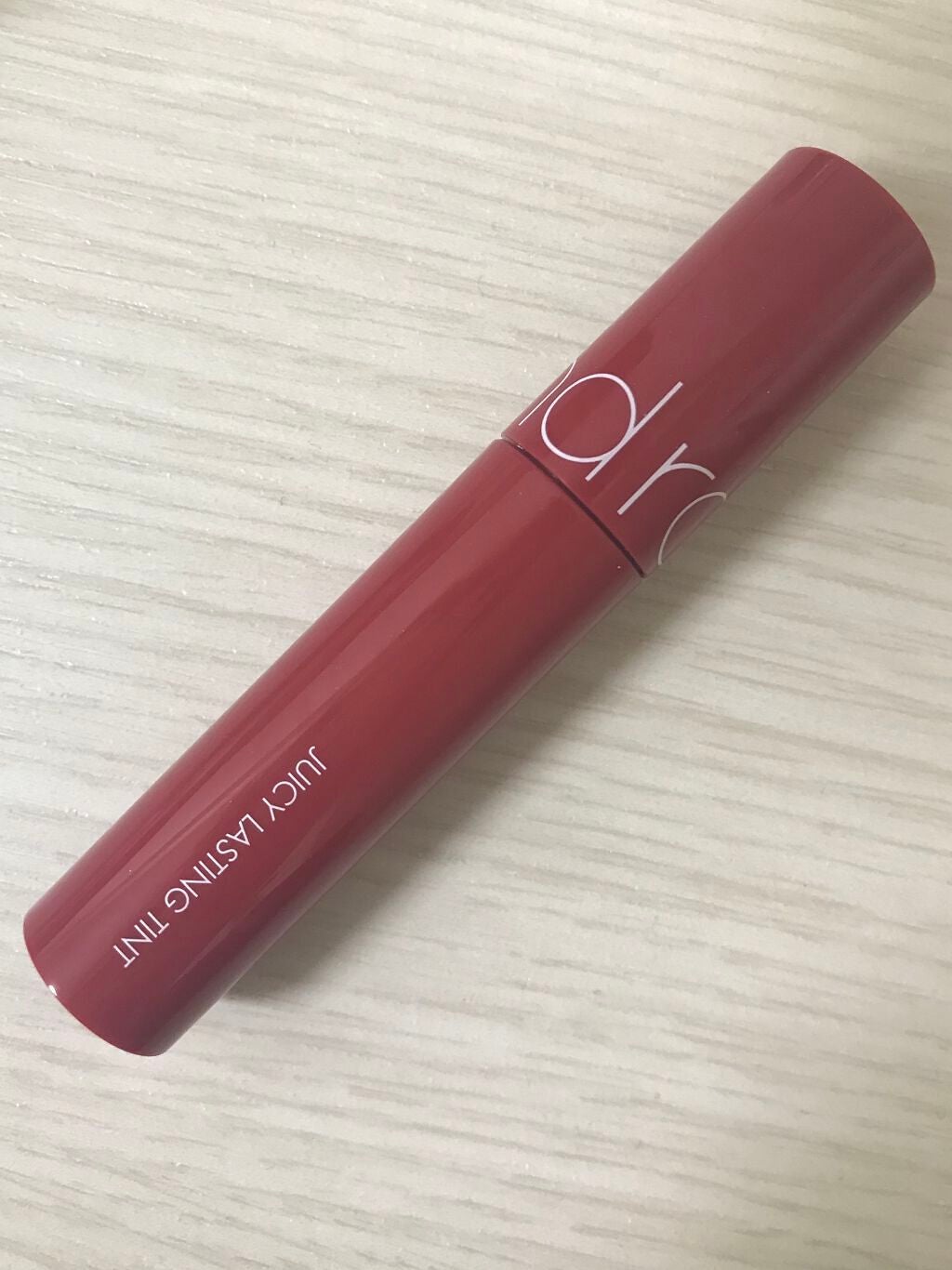 ジューシーラスティングティント/rom&nd/リップティントを使ったクチコミ(3枚目)