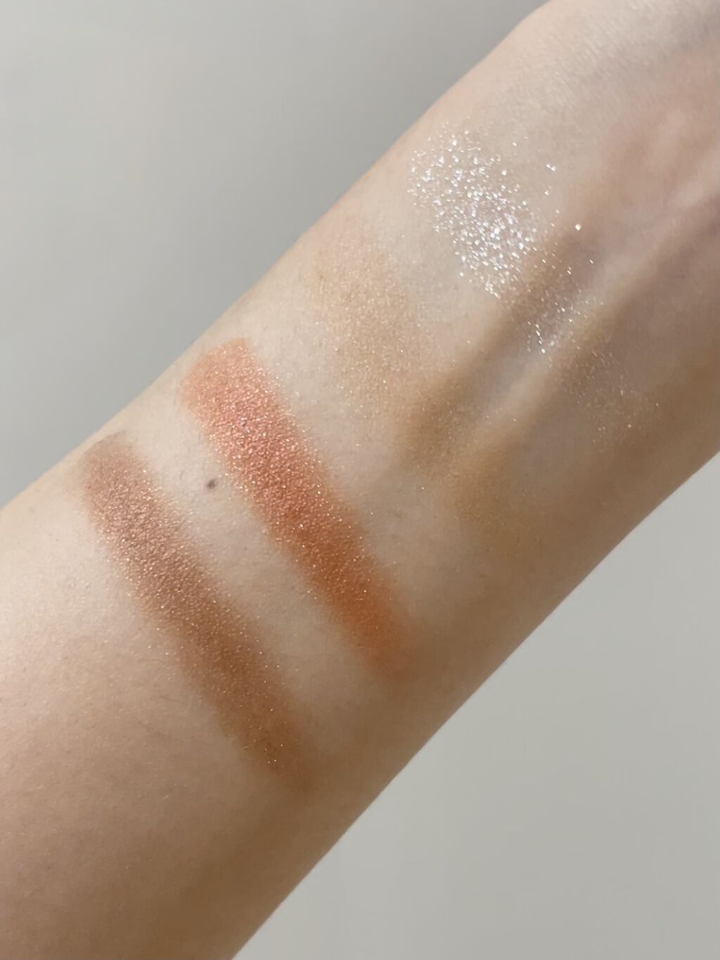 シグニチャー カラー アイズ 104 黄昏染 -TASOGAREZOME/SUQQU/アイシャドウパレットを使ったクチコミ（2枚目）