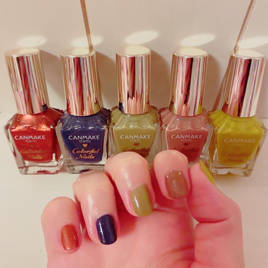 カラフルネイルズ/キャンメイク/マニキュアを使ったクチコミ(2枚目)