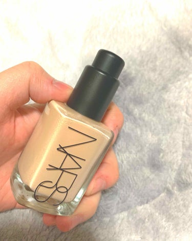 シアーグローファンデーション/NARS/リキッドファンデーションを使ったクチコミ（1枚目）