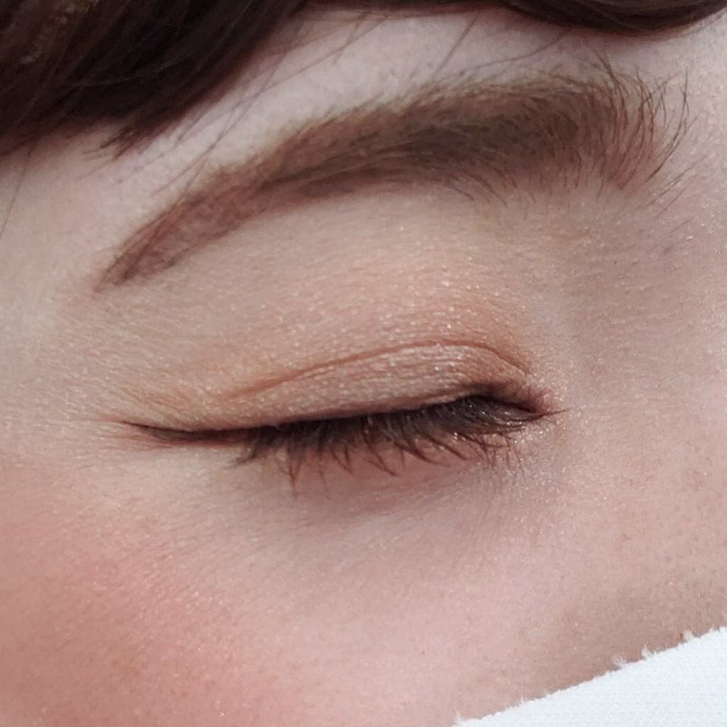 トーン タッチ アイズ/SUQQU/単色アイシャドウを使ったクチコミ（2枚目）