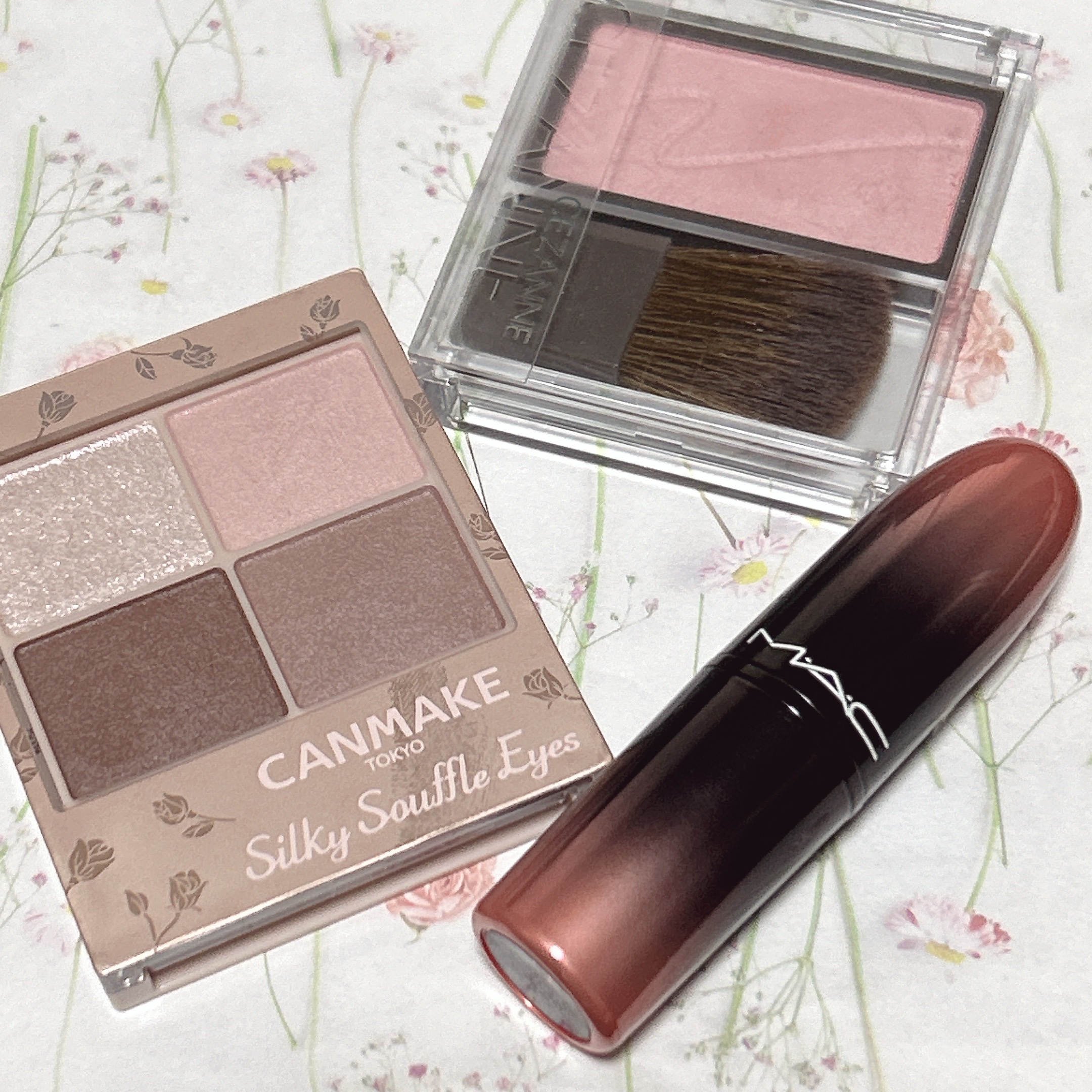 シルキースフレアイズ（マットタイプ）/キャンメイク/アイシャドウパレットを使ったクチコミ（1枚目）