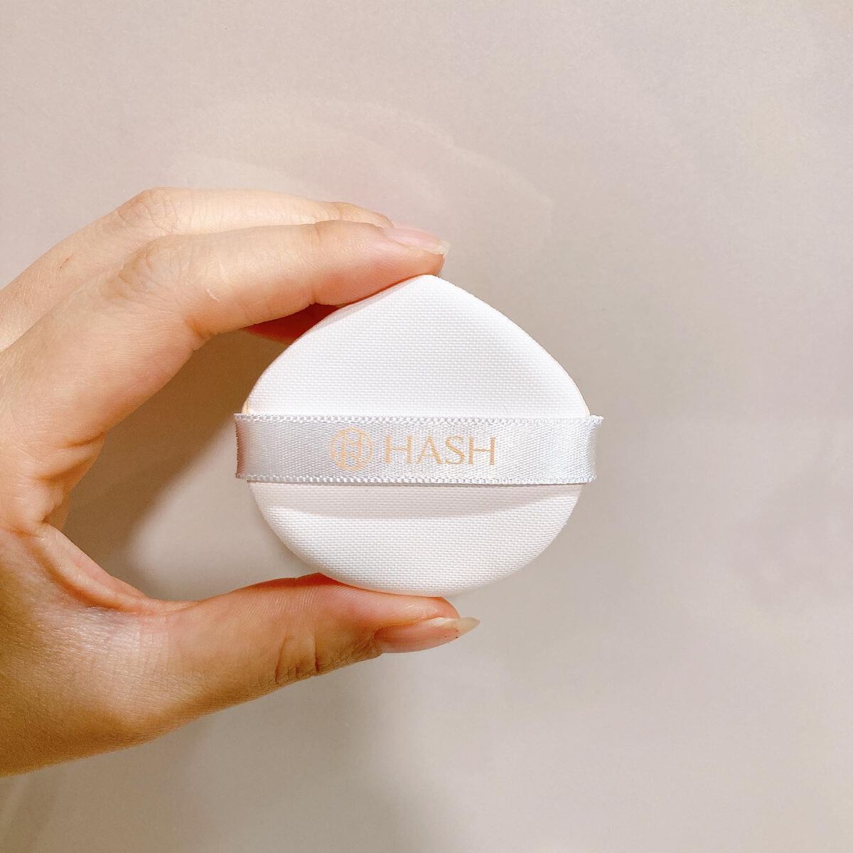 デューイーグロー フィッティング クッション/HASH/クッションファンデーションを使ったクチコミ（3枚目）