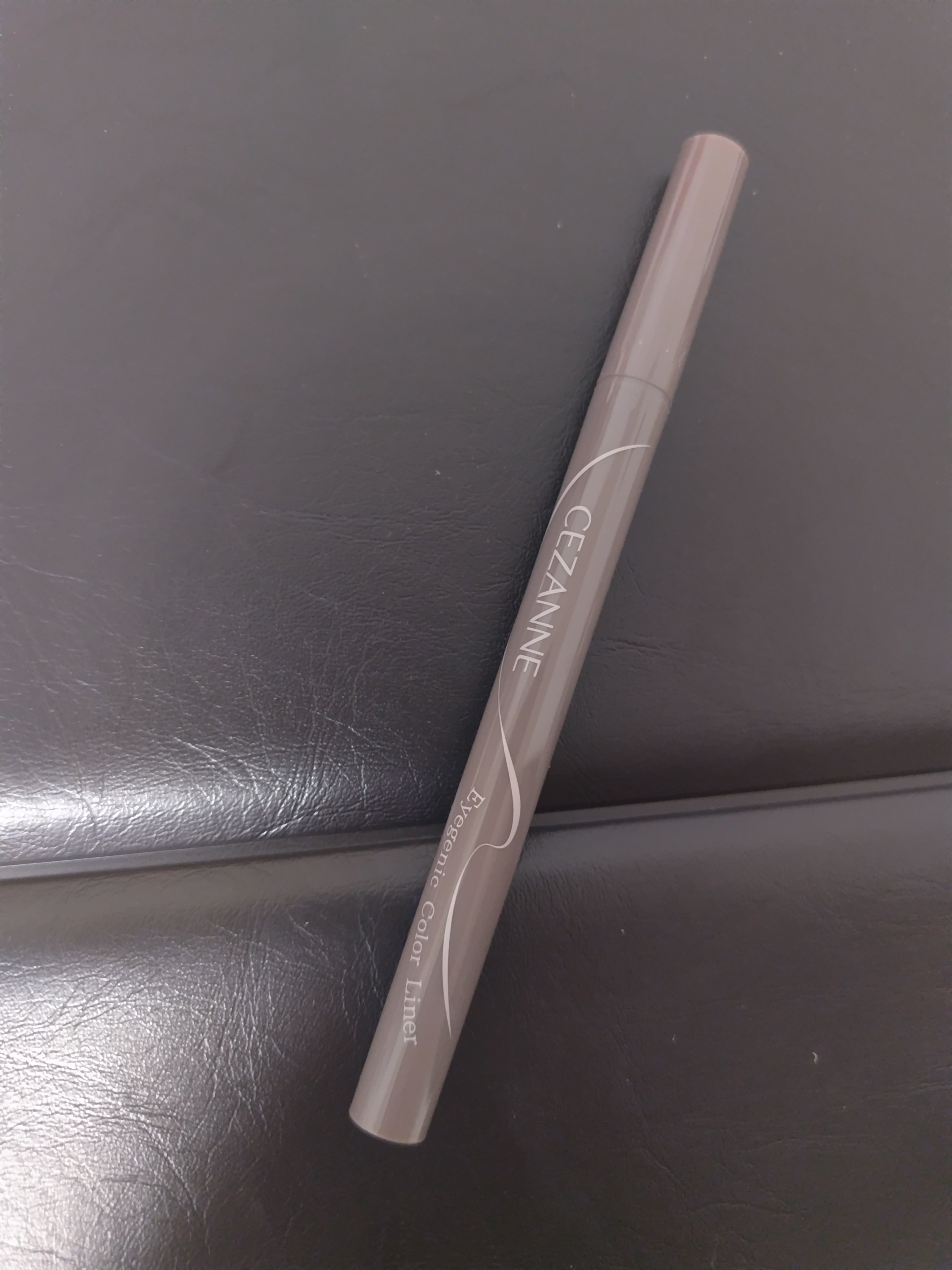 アイジェニックカラーライナー/CEZANNE/アイライナーを使ったクチコミ（1枚目）