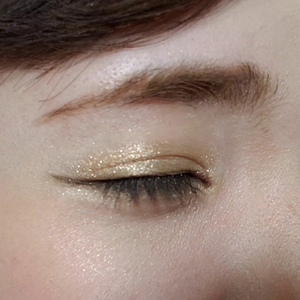 アイシャドウ × 8 テンプティング フェイト/M・A・C/アイシャドウパレットを使ったクチコミ（2枚目）