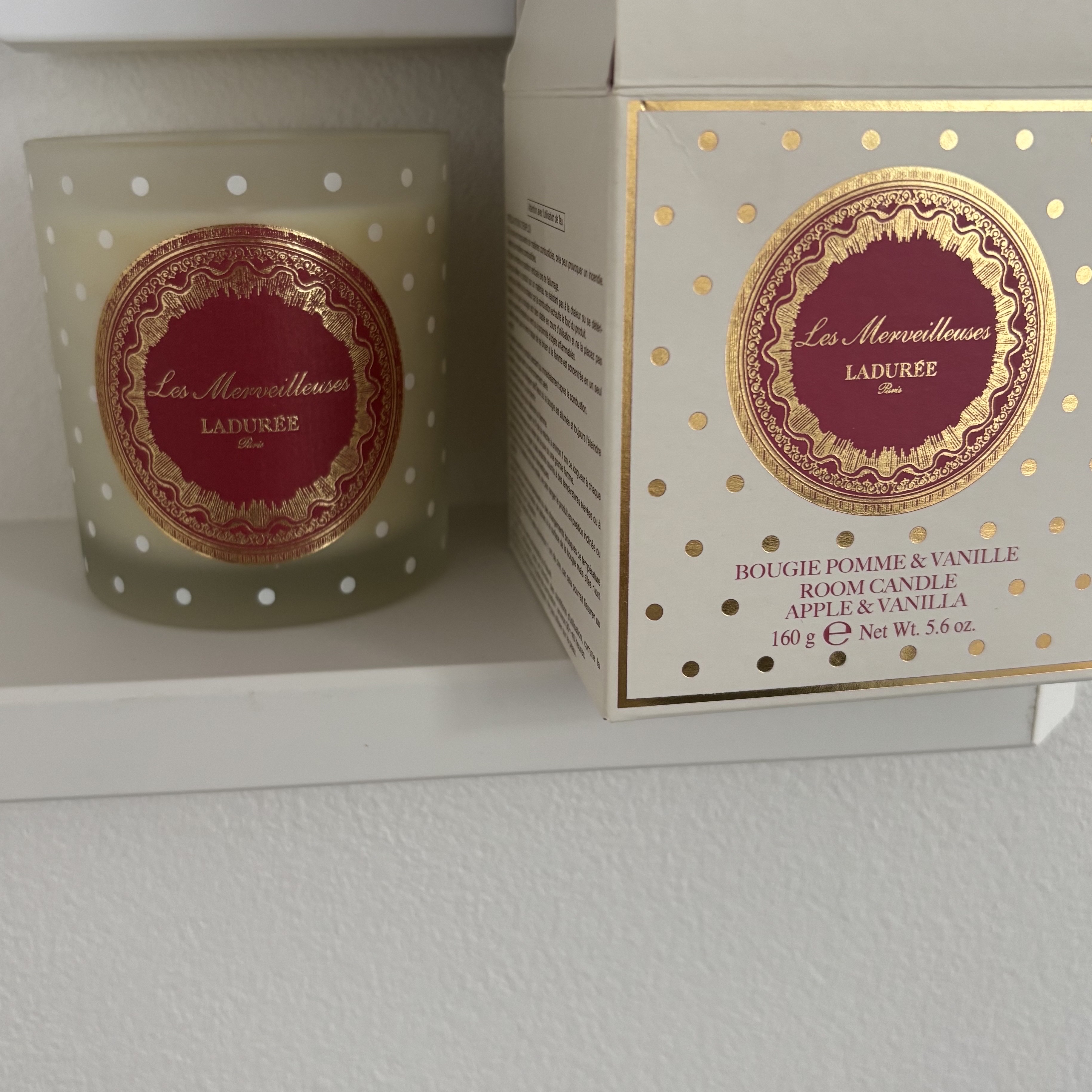 レ・メルヴェイユーズ ラデュレ  ルーム キャンドル アップル ＆バニラ/レ・メルヴェイユーズ ラデュレ/その他を使ったクチコミ（1枚目）