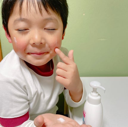 角層まで浸透する うるおいミルク 無香料/ビオレu/ボディミルクを使ったクチコミ(3枚目)