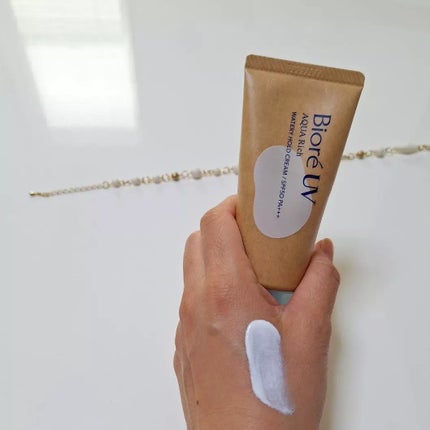 ビオレUV アクアリッチ ウォータリーホールドクリーム(水肌記憶UV)/ビオレ/日焼け止めクリームを使ったクチコミ(4枚目)