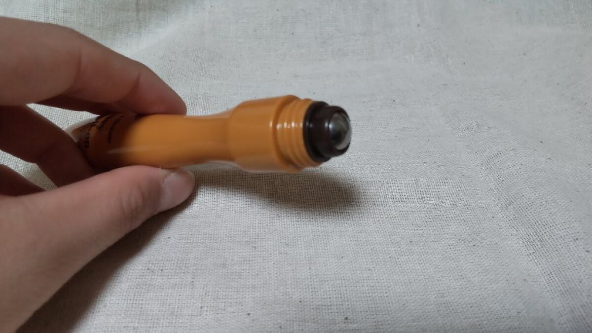 ナチュラルアイロールオンN/カントリー&ストリーム/アイケア・アイクリームを使ったクチコミ(3枚目)