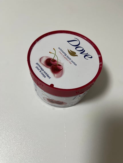 ダヴ ふわとろ クリーミースクラブ チェリー&アプリコットミルク/ダヴ/ボディスクラブを使ったクチコミ(1枚目)