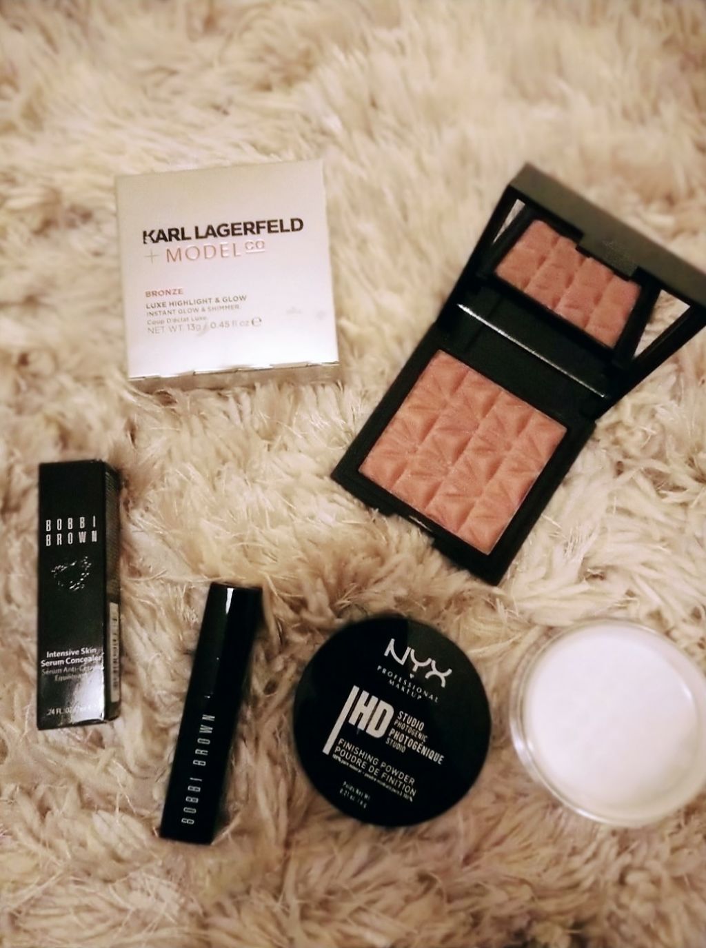 インテンシブ スキン セラム コンシーラー/BOBBI BROWN/リキッドコンシーラーを使ったクチコミ(1枚目)