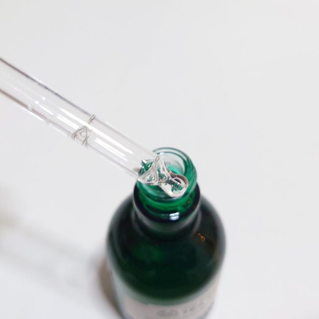 ティーツリー スキンクリアリング デイリーソリューション/THE BODY SHOP/美容液を使ったクチコミ(2枚目)