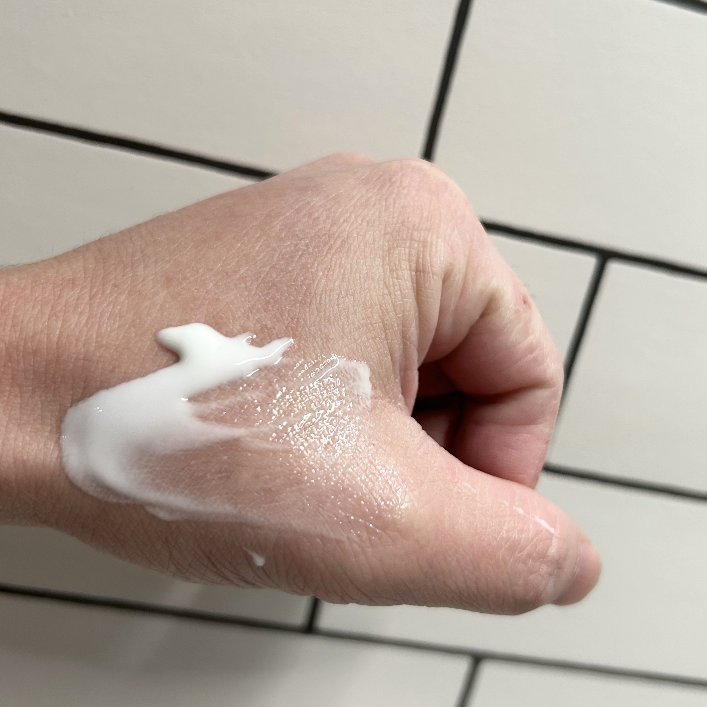 スキンアクア スーパーモイスチャージェル/スキンアクア/日焼け止めジェルを使ったクチコミ（3枚目）