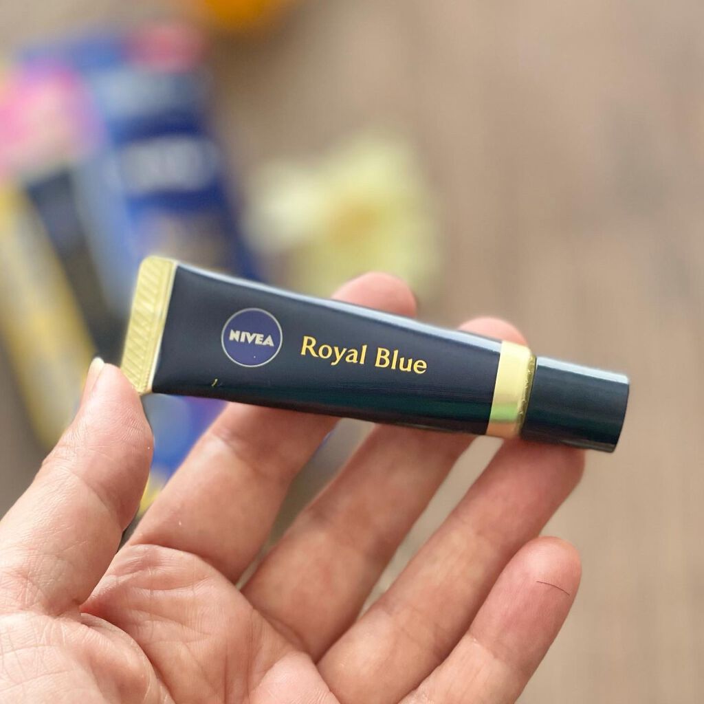 ニベア ロイヤルブルーリップ 濃密美容ケア/ニベア/リップ美容液を使ったクチコミ(4枚目)