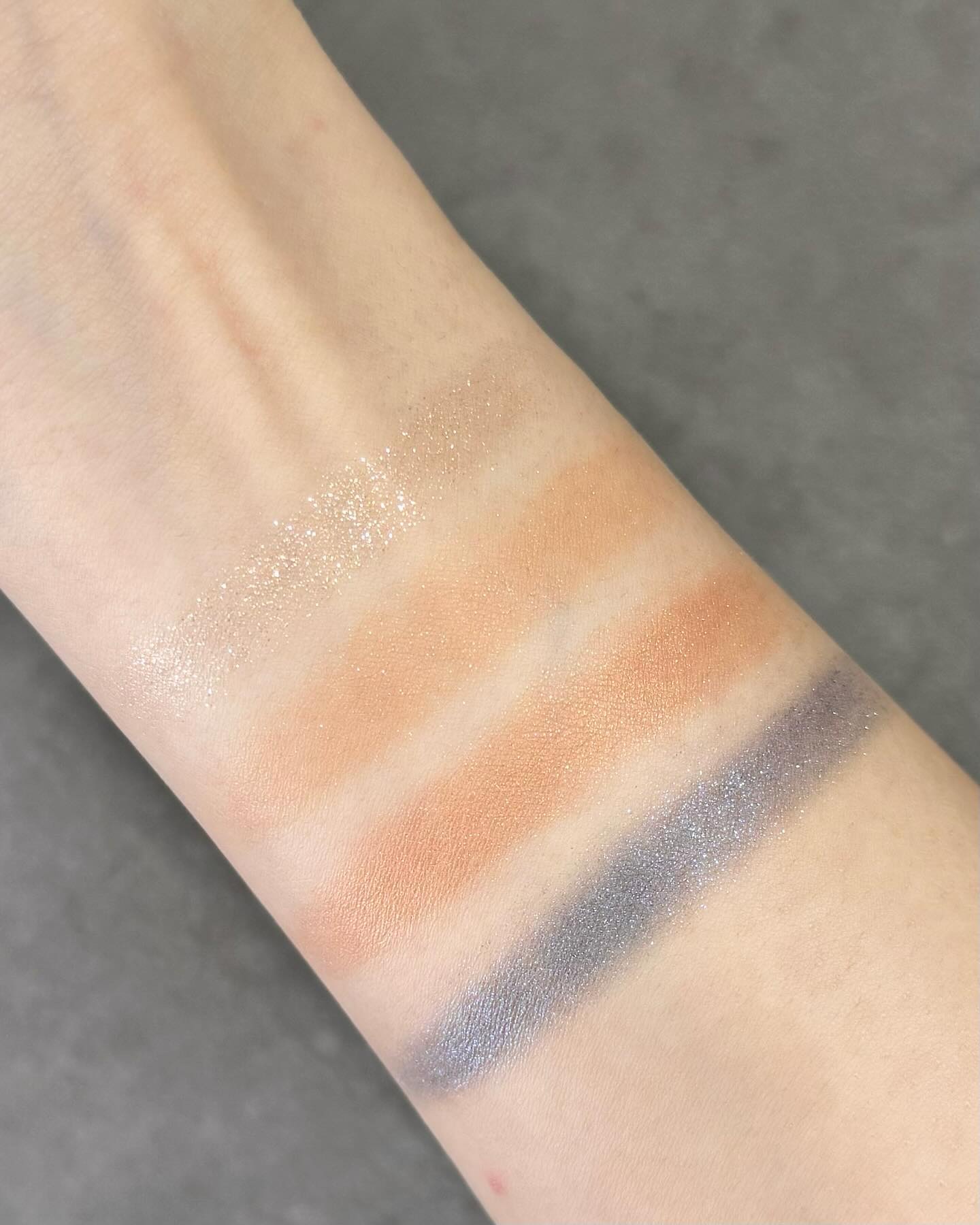 アディクション　ザ アイシャドウ パレット 108 Raw Sensation/ADDICTION/アイシャドウパレットを使ったクチコミ（3枚目）