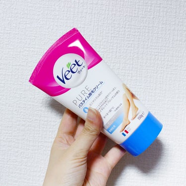 Veet バスタイム除毛クリーム 敏感肌用のクチコミ「初めて除毛クリームを使用してみました！
使い方は、スポンジのやわらかい面でムダ毛が隠れるぐら.....」（3枚目）