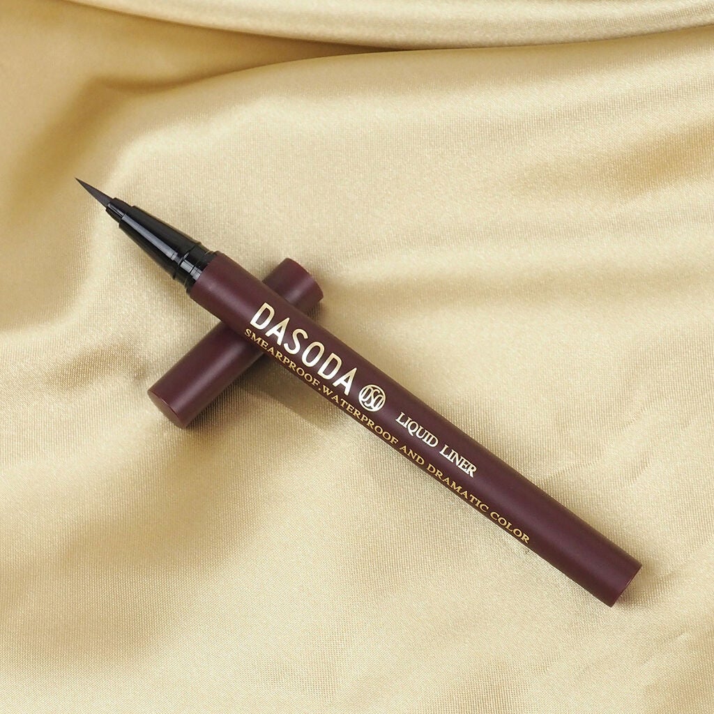 リキッドライナー DASODA✕Chihiro Anaiコラボ /DASODA/リキッドアイライナーを使ったクチコミ(5枚目)