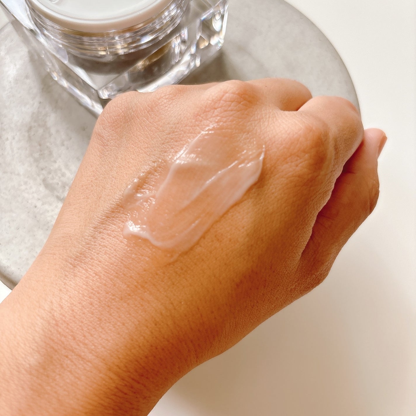 5番 白玉グルタチオンCメラゼロクリーム/numbuzin/フェイスクリームを使ったクチコミ(6枚目)