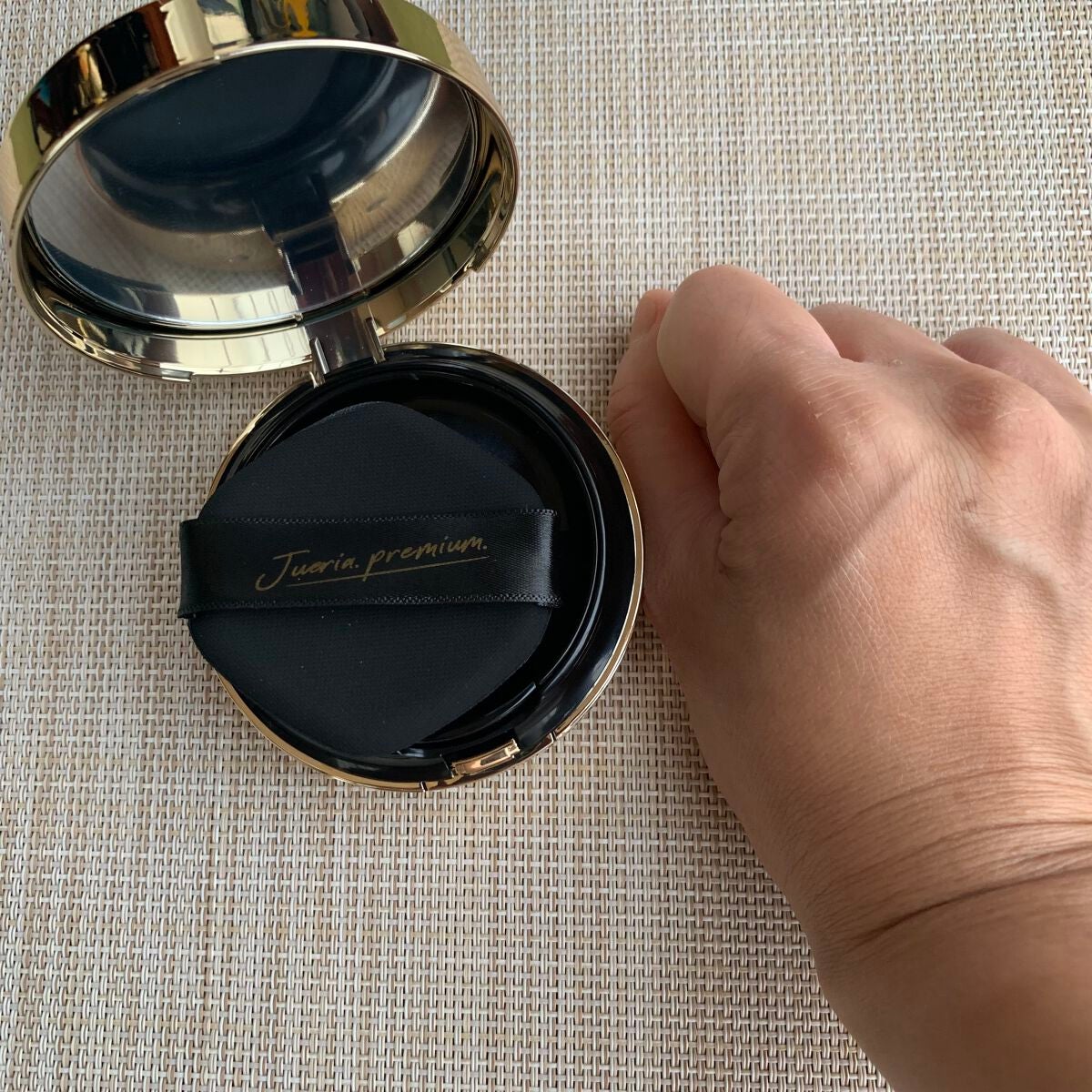 プレミアムニードルファンデーション/ジュエリアプレミアム/クッションファンデーションを使ったクチコミ(4枚目)