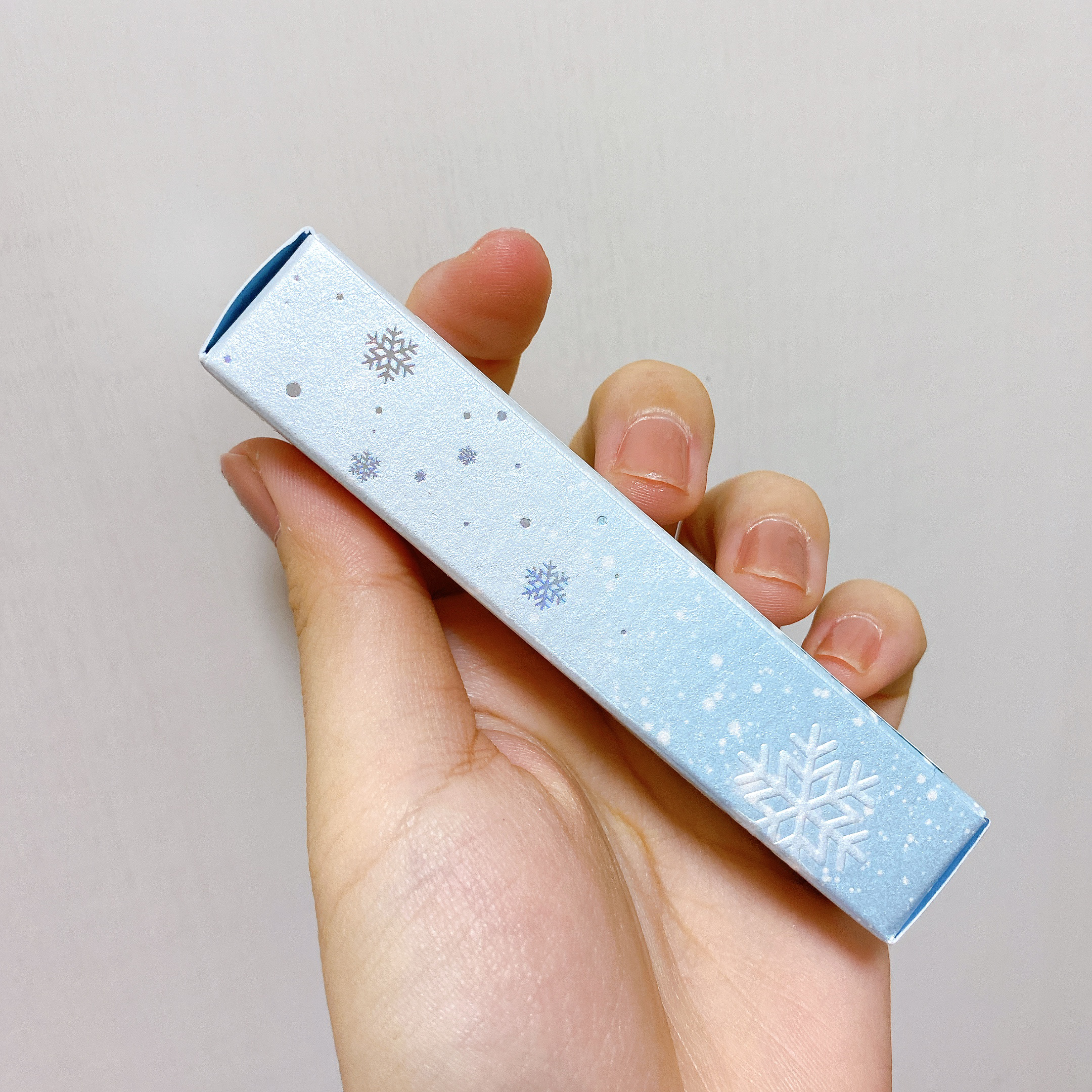 グローイリップグロス ホリデースノーボール/dasique/リップグロスを使ったクチコミ（3枚目）