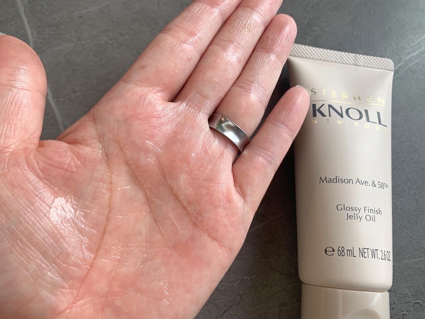 マディソン58 グロッシーフィニッシュ ジェリーオイル/スティーブンノル ニューヨーク/その他スタイリングを使ったクチコミ（3枚目）