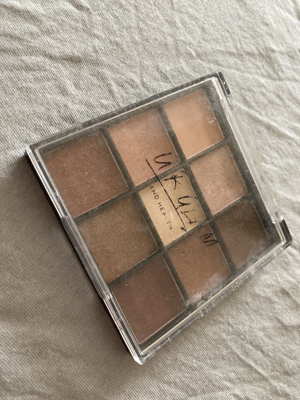 UR GLAM　BLOOMING EYE COLOR PALETTE/U R GLAM/アイシャドウパレットを使ったクチコミ（1枚目）
