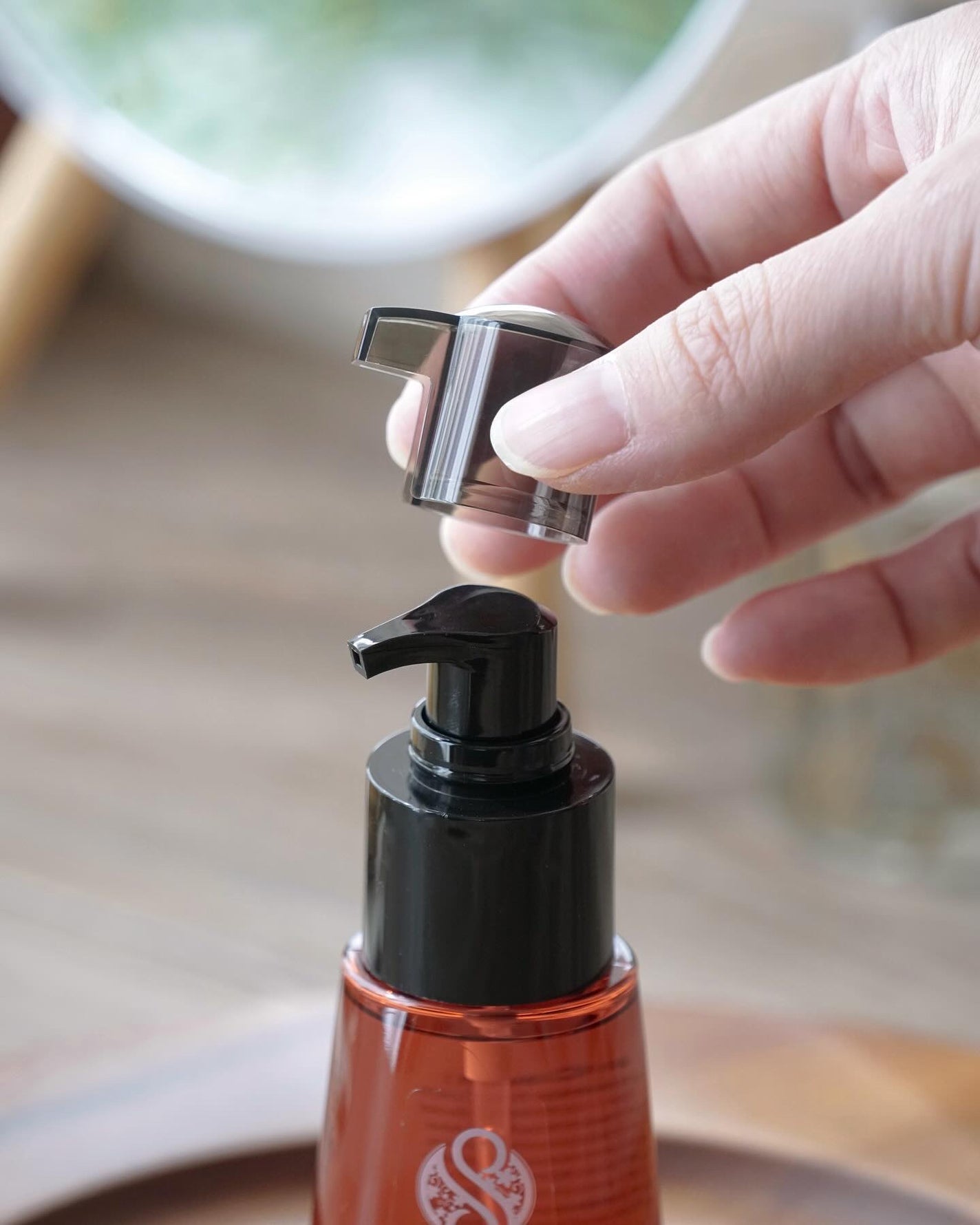 のらにゃん on LIPS 「✨🤎✨髪のツヤが増すのは大歓迎(๑˃͈꒵˂͈๑)・今日のご紹介..」(3枚目)