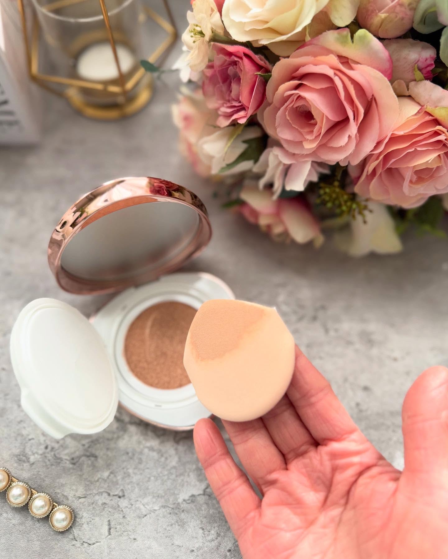 シカムーンライトパクト/4YE/クッションファンデーションを使ったクチコミ（2枚目）