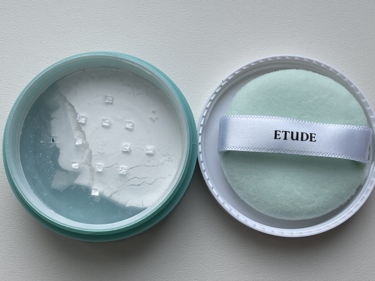 Zセバムドライングパウダー/ETUDE/フェイスパウダーを使ったクチコミ（3枚目）