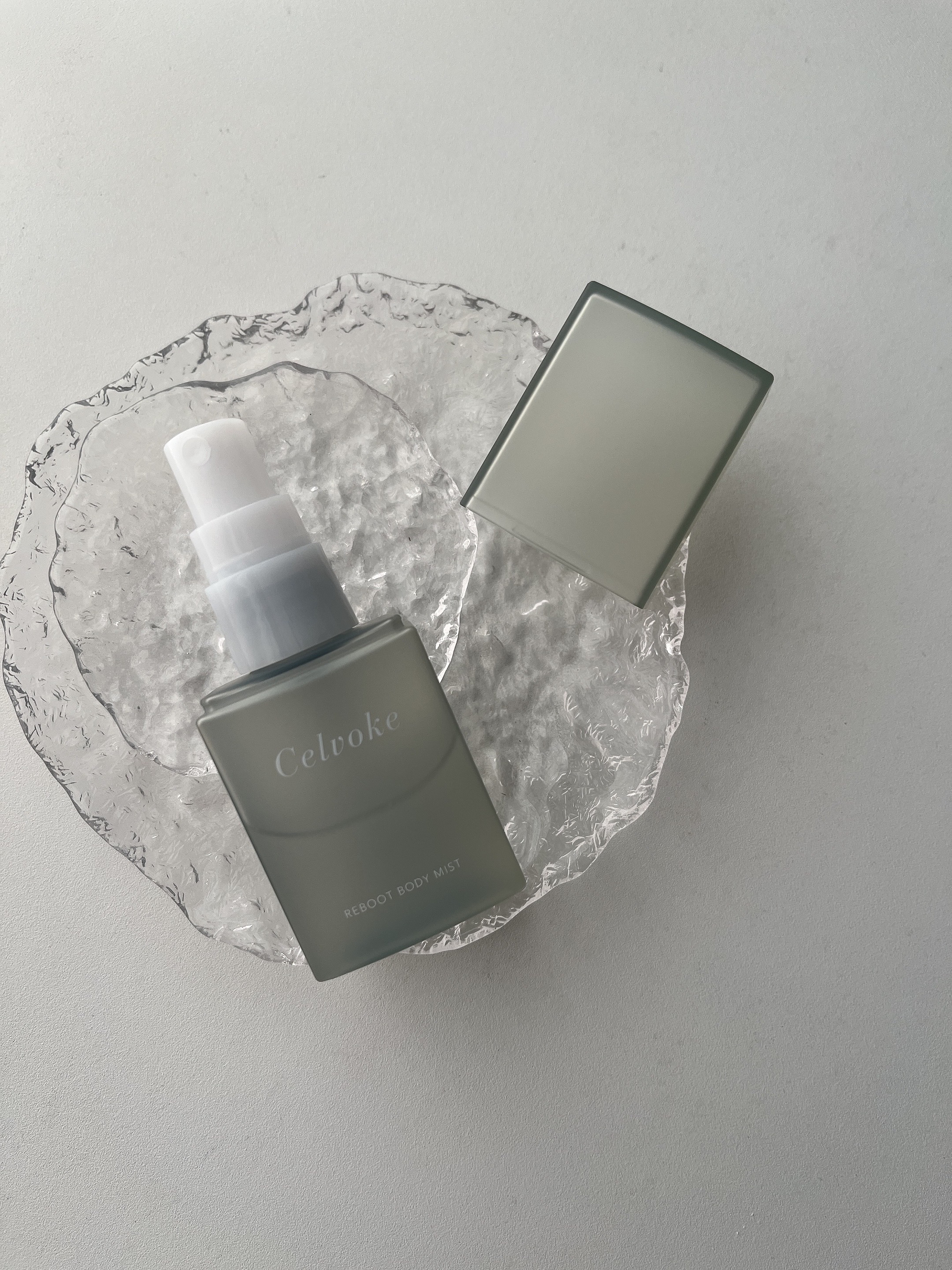 セルヴォーク リブート ボディミスト N Dawn Forest/Celvoke/ボディローションを使ったクチコミ（2枚目）