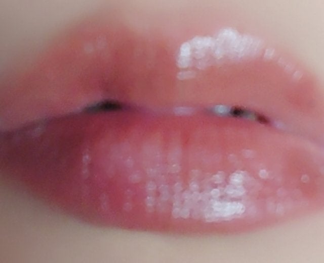 心音 ここね on LIPS 「こんにちはさて、今回はコスメのご紹介では無くちょっとしたメイク..」(1枚目)