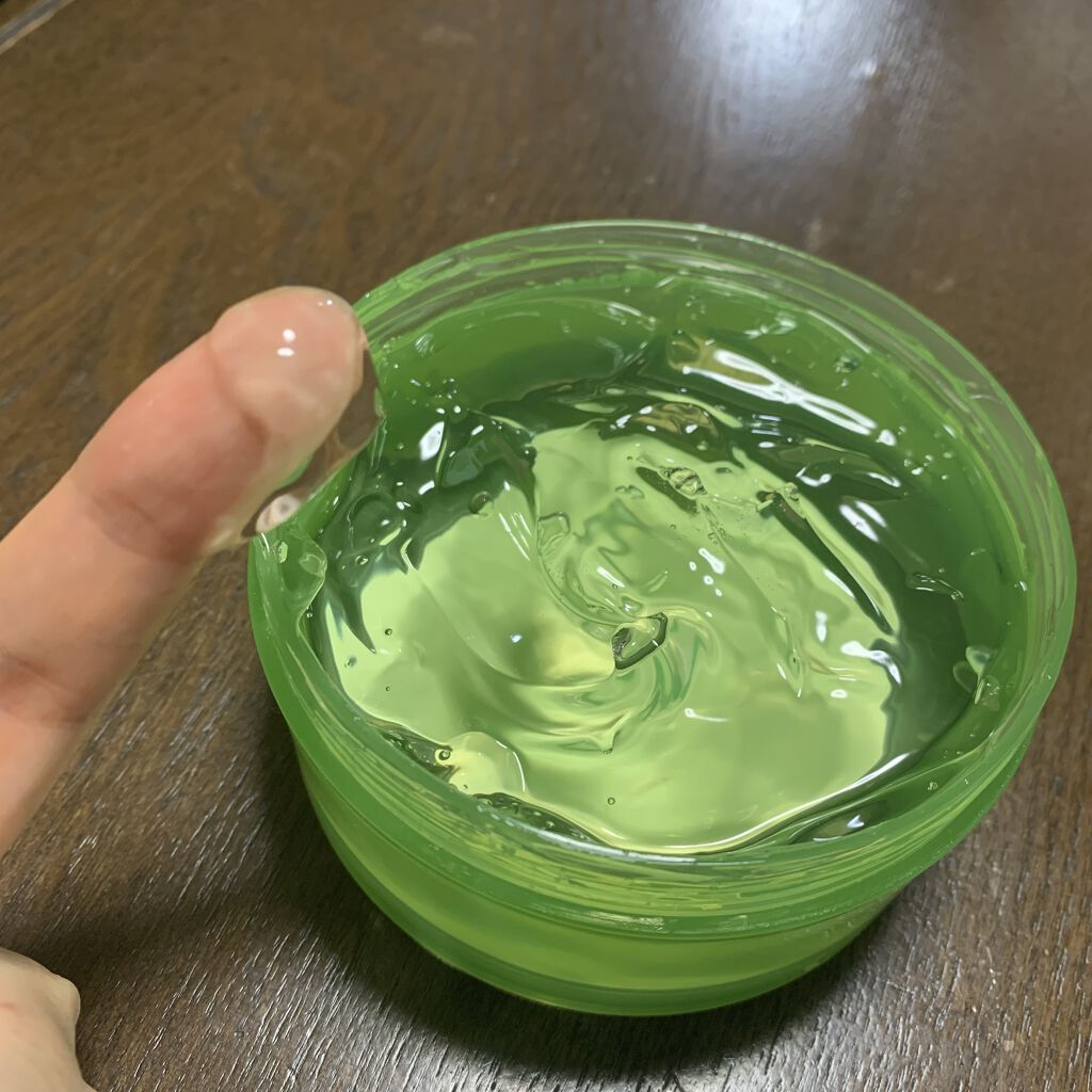 マイルド＆モイスチャーアロエジェル/ネイチャーリパブリック/ボディローションを使ったクチコミ（2枚目）