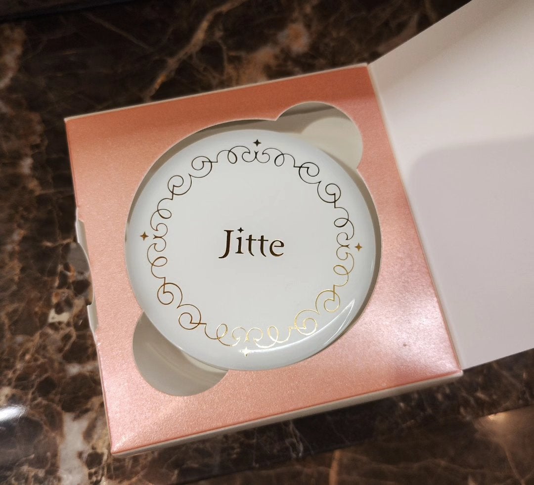 mcgroupakiko on LIPS 「顔の肌状態よりもむしろ、背中や二の腕あたりの細かいざらざらがき..」(9枚目)